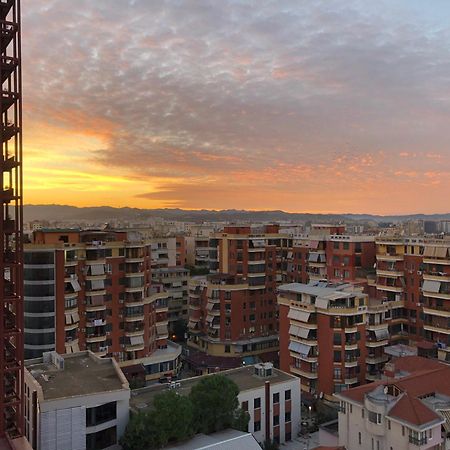 Garden Building Luxury Apartment Tirana Exteriör bild