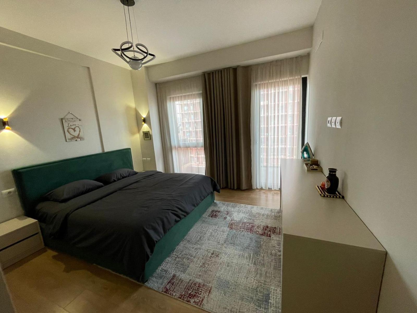Garden Building Luxury Apartment Tirana Exteriör bild